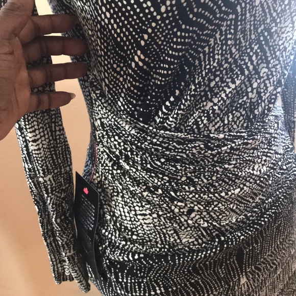 NWT BeBe Dress - Picture 3 of 4